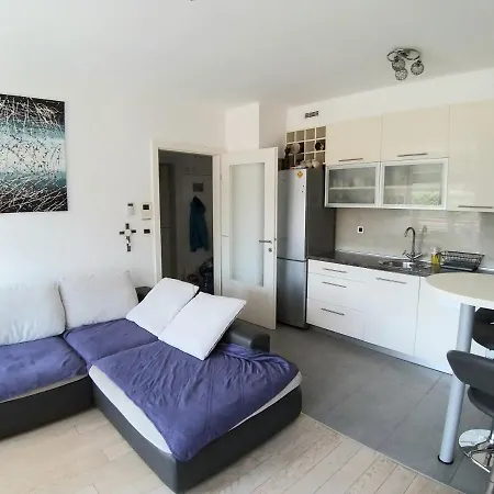 Theos Atelier Self Check In Apartment W Free Private Parking Zagreb Exterior photo