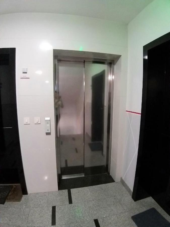 Theos Atelier Self Check In W Free Private Parking *